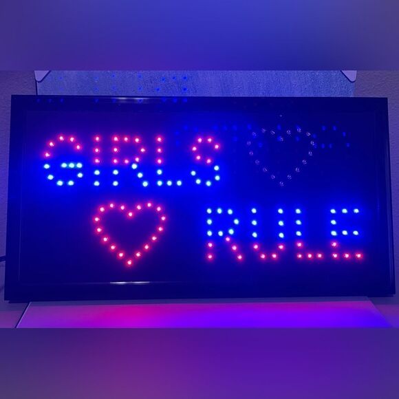 EUC “GIRL’S RULE” flashing sign. - Picture 1 of 4